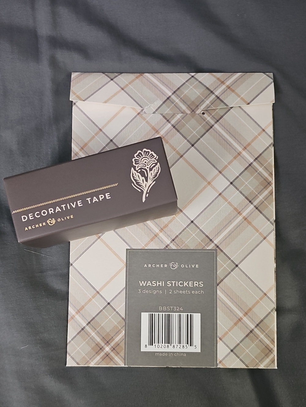 Archer & Olive Decorative Washi Tape and Patterned Washi Papers - Picture 4 of 4